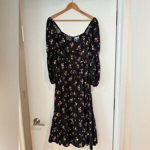 Reformation Mica dress. Size 4. In great condition, only worn once.